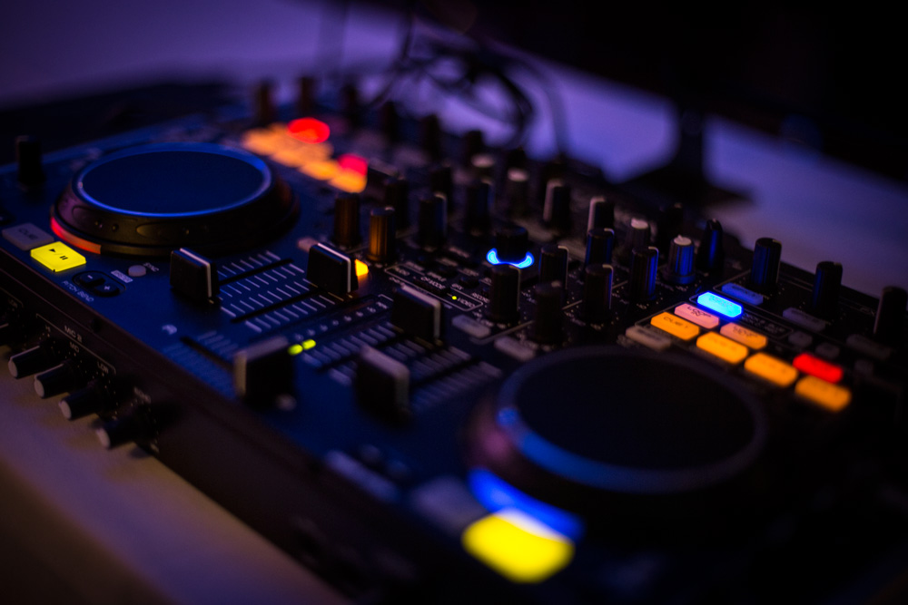 Jour #108 - Console de DJ