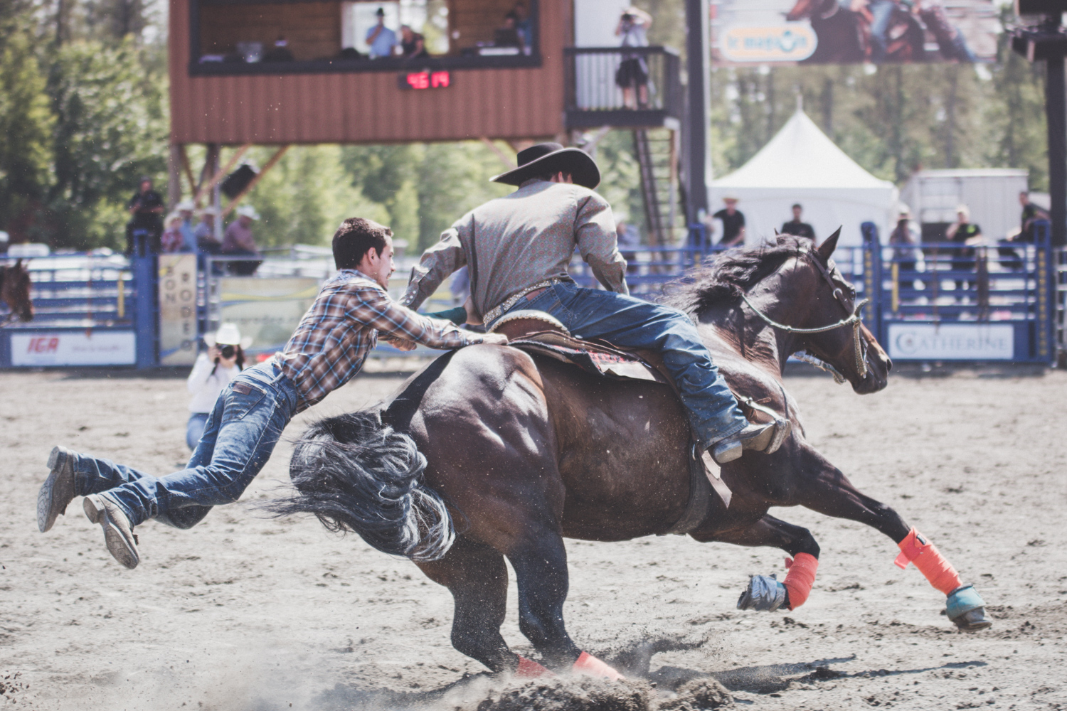 Jour #281 - Feux de bengale - Keven Ouellet Photographie